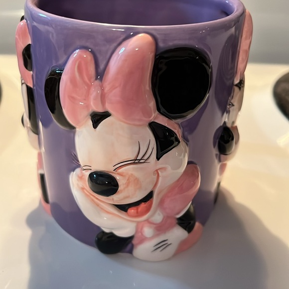 Vintage Disney Mickey & Minnie Mouse mugs. Never used. - Picture 10 of 13
